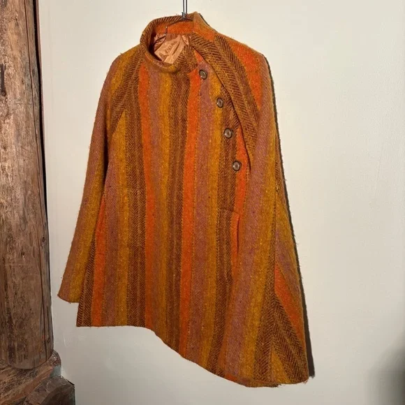 Vintage Skyespun Skye Wool Mill Portree Warm Toned Cape - Picture 3 of 6